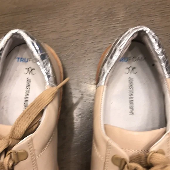 Johnston and Murphy women’s leather tennis shoes - Picture 3 of 5